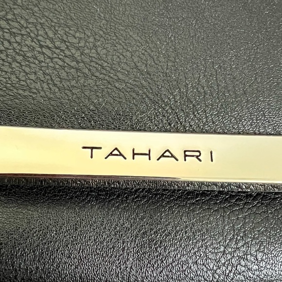 NWT TAHARI THREE-FOLD WALLET CASE ORGANIZER - Picture 2 of 16